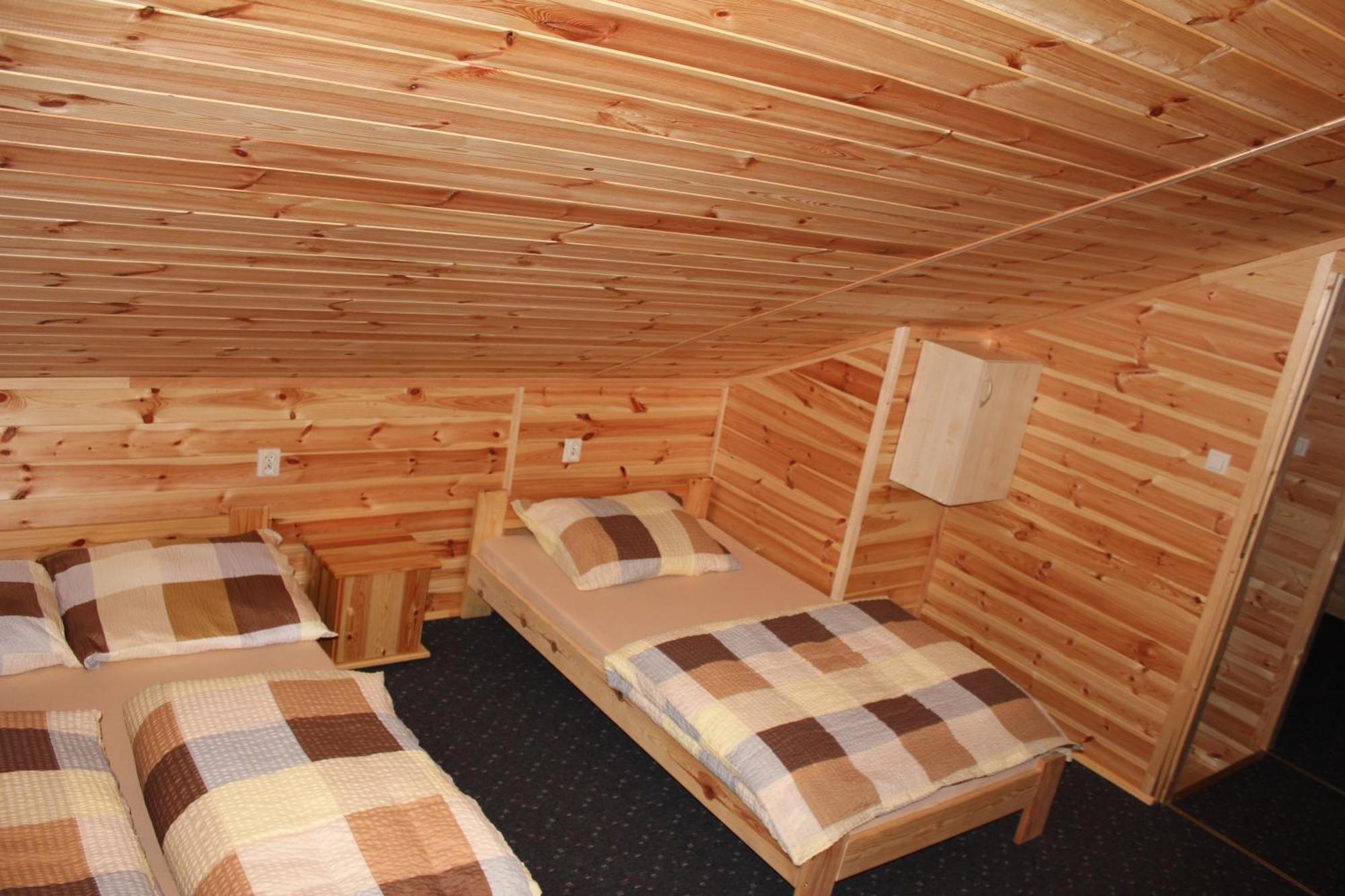 Mlodziezowy Domek Dla Grup Eldorado Mielno Centrum, 200M Od Morza Buitenkant foto